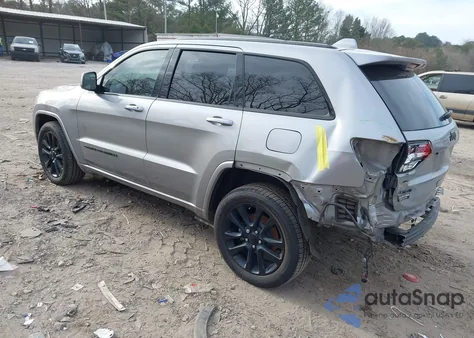 2018 Jeep Grand Cherokee Altitude 4X4 z USA, uszkodzony, nr VIN 1C4RJFAGXJC332904